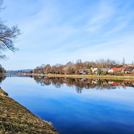 Vltava By Interhome * Týn nad Vltavou